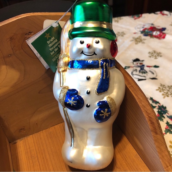 Lord and Taylor Signature gifts of Christmas Glass Snowman Ornament New. - Picture 6 of 6